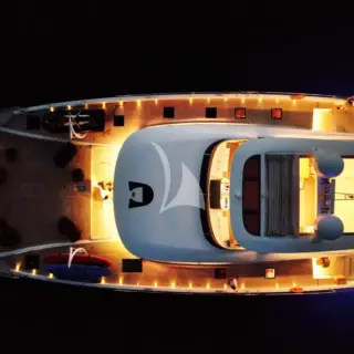 Crazy Horse by night