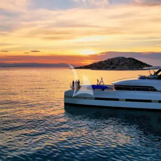 CRAZY HORSE - Sunset