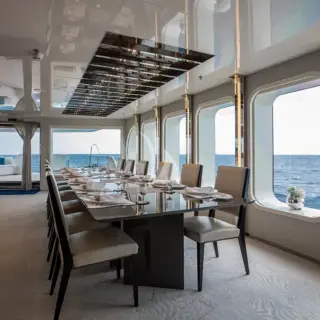 Main deck - dining area