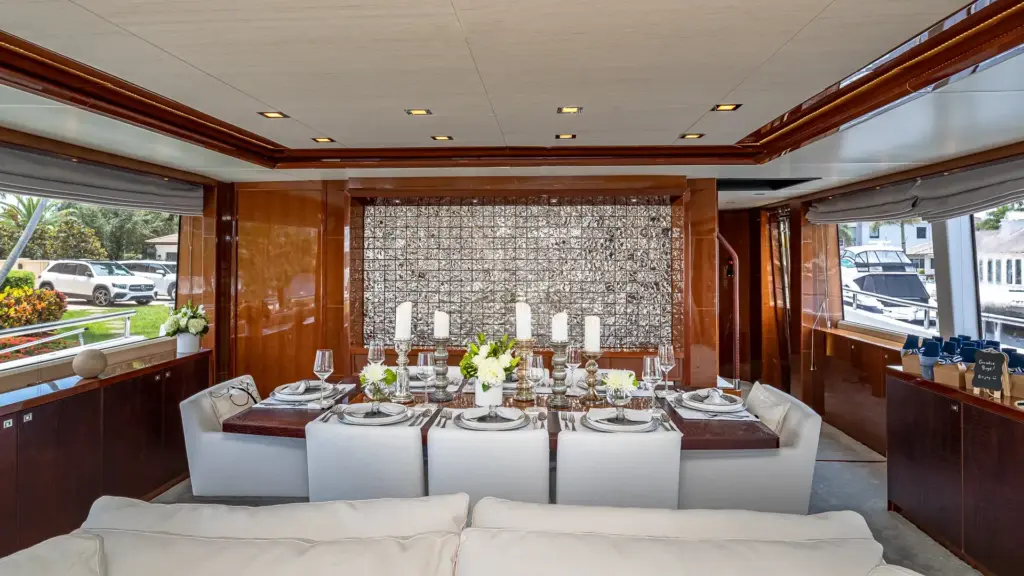 BEACHFRONT II - Formal Dining