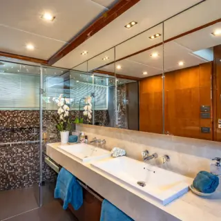 Master Ensuite