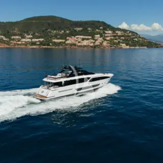 G - Image 4