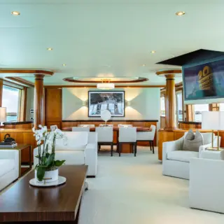 Main Deck - Salon