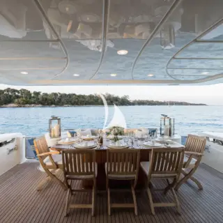 Main deck 2