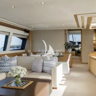 Saloon 1