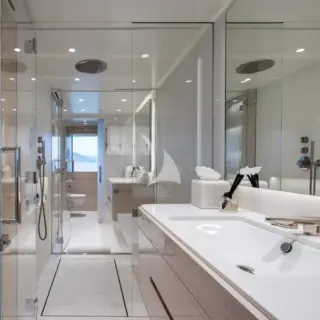 Master shower room