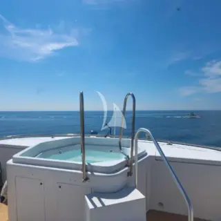Jacuzzi