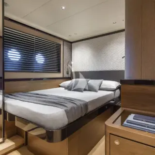 Twin cabin