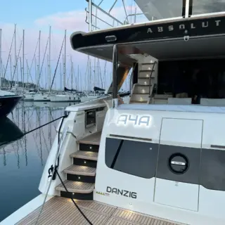 A4A Exterior