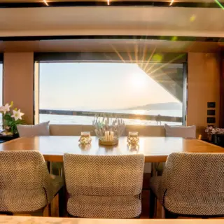 A4A - Main saloon