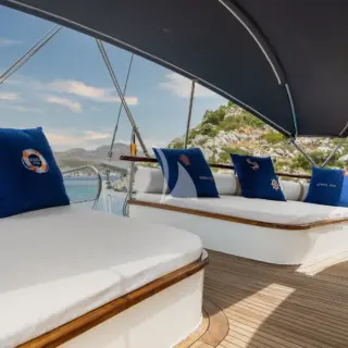 aft deck with awning