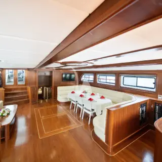 saloon