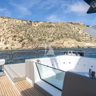 Flybridge