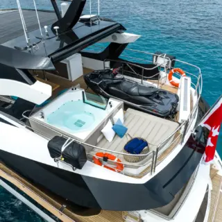 Flybridge