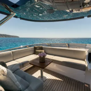 Sea Water II - Flybridge