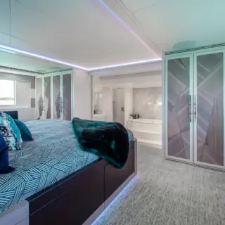 CURFEW II - Master Stateroom