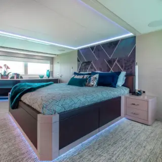 CURFEW II - Master Stateroom