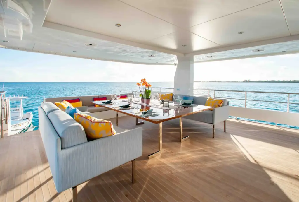 CURFEW II - Main Deck Aft