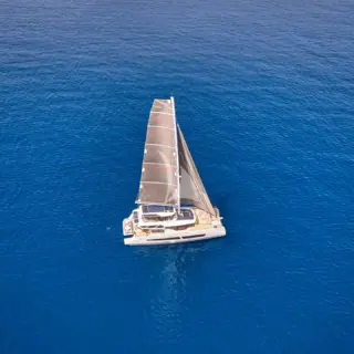 Aloia 80 under sail
