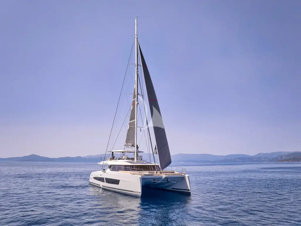 Aloia 80 sailing