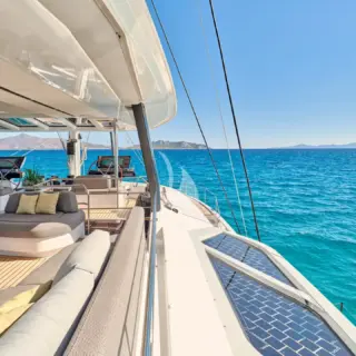 Flybridge