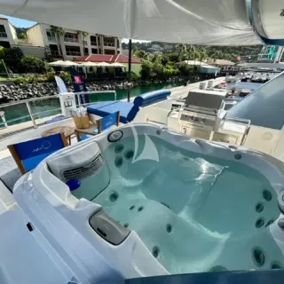 Jacuzzi
