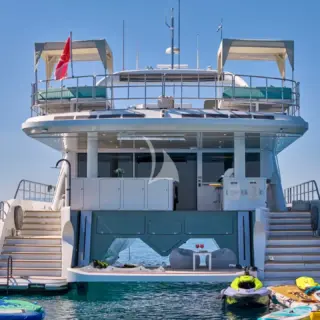 Swimming platform with toys