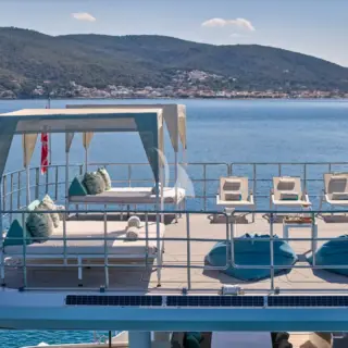 Flybridge