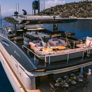 Flybridge
