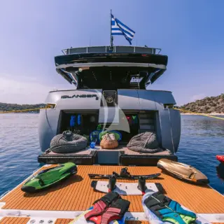 Aft deck - Beach club