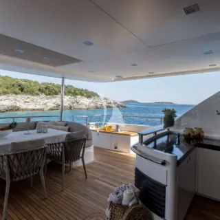 Main Deck - Al fresco Dining