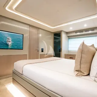 Queen Primary Stateroom