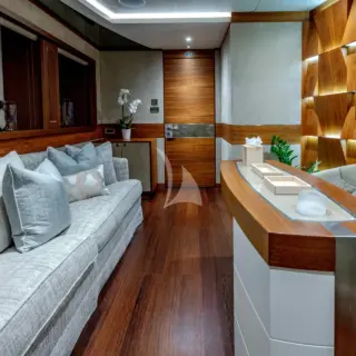 Master cabin - Office