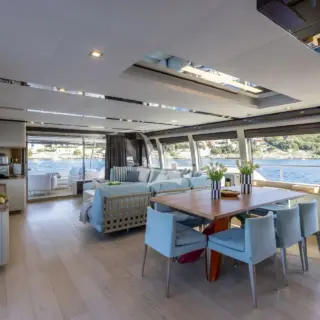 Main Deck - Salon