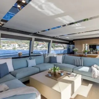 Main Deck - Salon