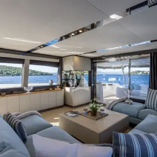 Main Deck - Salon