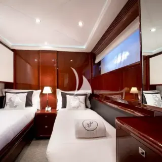 Twin Cabin x 2