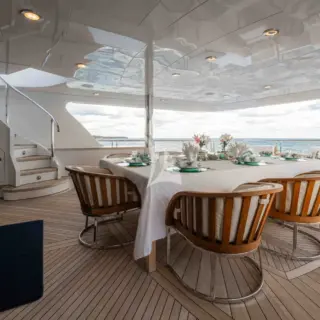 Bridge Deck Dining