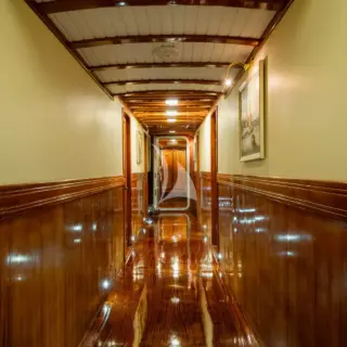 ADMIRAL - Image 17