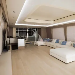 Main Salon: Night