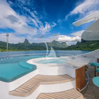 Jacuzzi