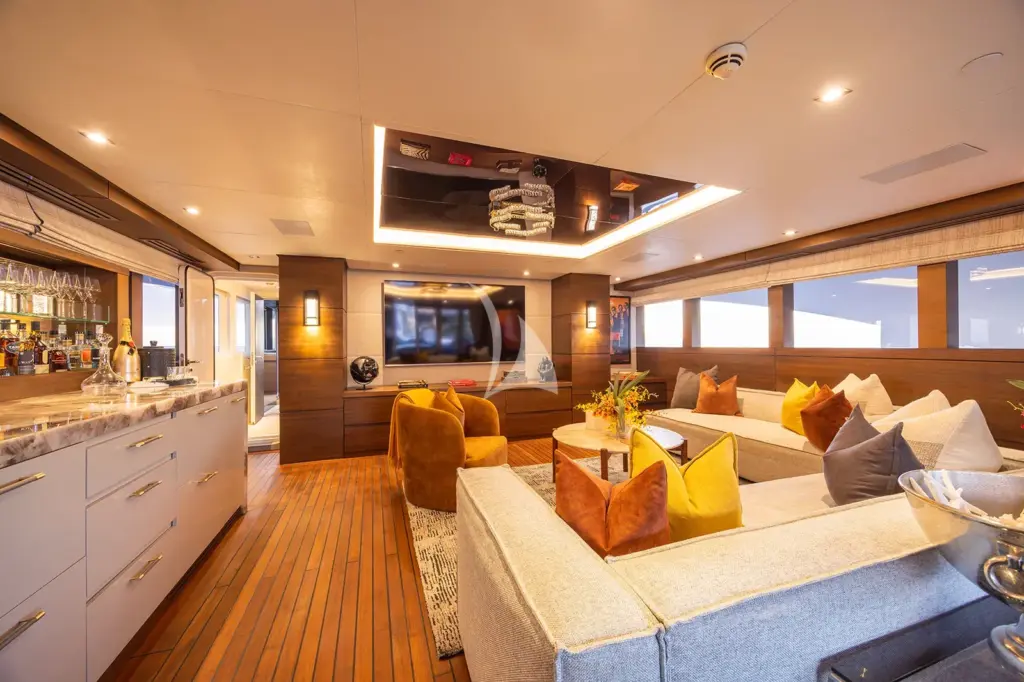 BIG SKY - Bridge Saloon