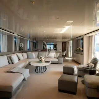 LANCE | Main Saloon