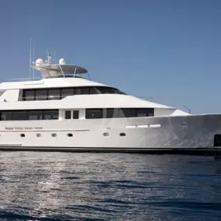 ENDLESS SUMMER - Image 12