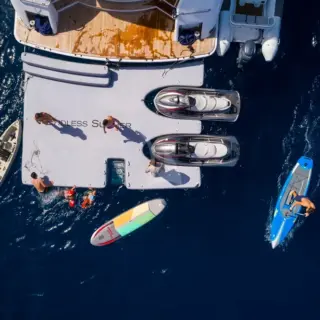 ENDLESS SUMMER - Water Toys