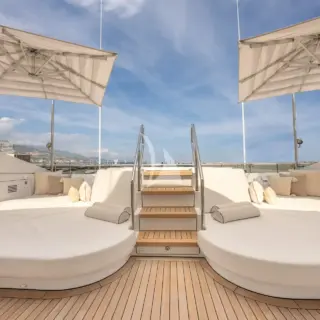 Sun Deck jacuzzi