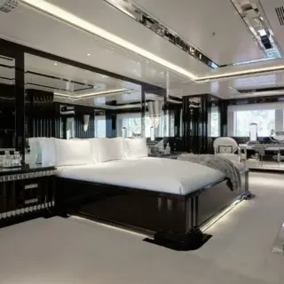 Main deck master cabin
