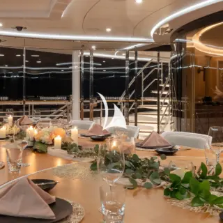 Upper deck aft
