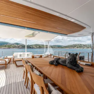 Bridge Deck Aft