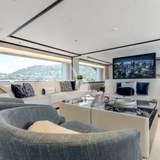 Main Salon w/ TV